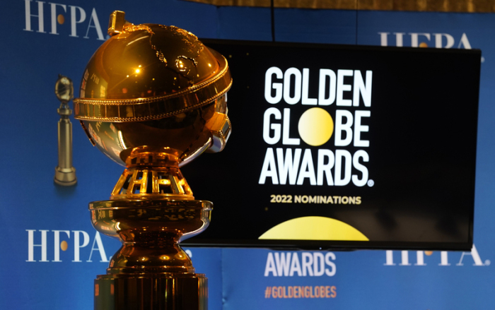 Eine Golden-Globe-Trophäe bei der Nominierungsveranstaltung für die 79. Golden Globe Awards im Beverly Hilton Hotel. Foto: Chris Pizzello/Invision/ap/dp