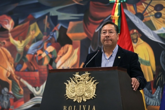 Luis Arce, der bolivianische Präsident, spricht während einer Pressekonferenz in La Paz. Foto: epa/Luis Gandarillas