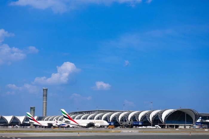 Die Luftfahrtbranche spricht sich gegen den Einzug der geplanten Tourismusabgabe über Airlines aus. Bild: Airports of Thailand (AOT)