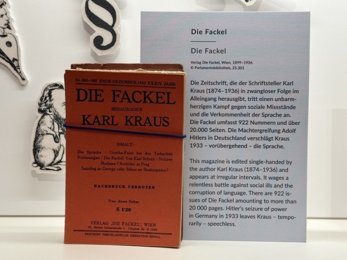 Ein Exemplar der vom Satiriker Karl Kraus herausgegebenen Zeitschrift «Die Fackel». Foto: Matthias Röder/dpa