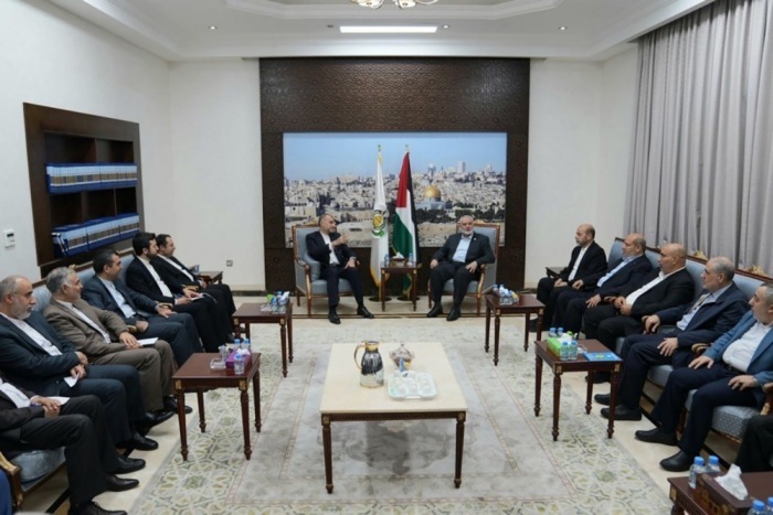 Teherans Außenminister Amir-Abdollahian trifft Hamas-Führer Ismail Haniyeh in Katar. Foto: epa/Iranisches AuswÄrtsministerium