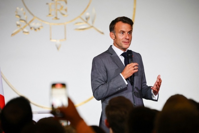 Emmanuel Macron hält im Élysée-Palast eine Rede zum zehnjährigen Bestehen der Technologie- und Start-up-Messe VivaTech. Foto: epa/Sarah Meyssonnier/pool