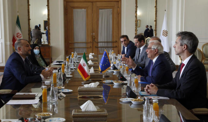 EU-Außenpolitikchef Borrell besucht Iran. Foto: epa/Abedin Taherkenareh