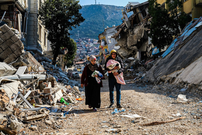 Eine Woche nach dem Erdbeben im türkisch-syrischen Grenzgebiet ist die Zahl der Toten auf mehr als 30 000 gestiegen. Foto: Murat Kocabas/Sopa Images Via Zuma Press Wire/dpa
