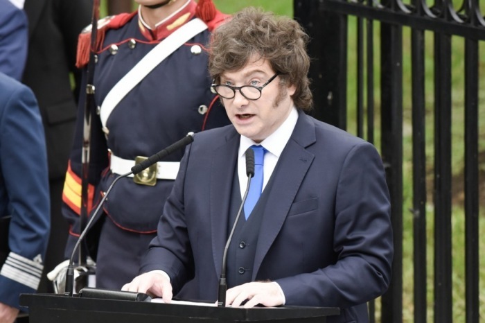 Argentiniens Präsident Javier Milei gedenkt am Malvinas-Tag der Gefallenen und Veteranen des Falklandkriegs. Foto: epa/Matias Martin Campaya