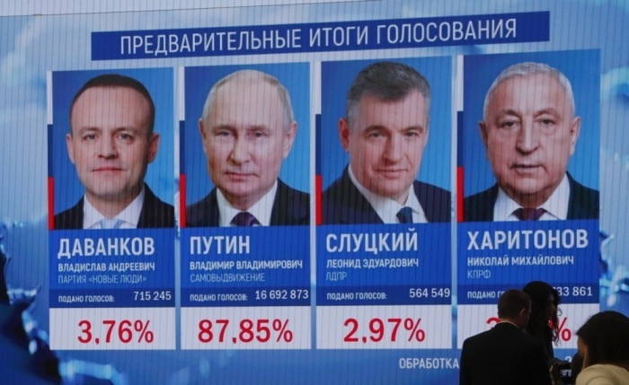 Der russische Präsident Putin führt bei den Präsidentschaftswahlen in Russland. Foto: epa/Maxim Shipenkov