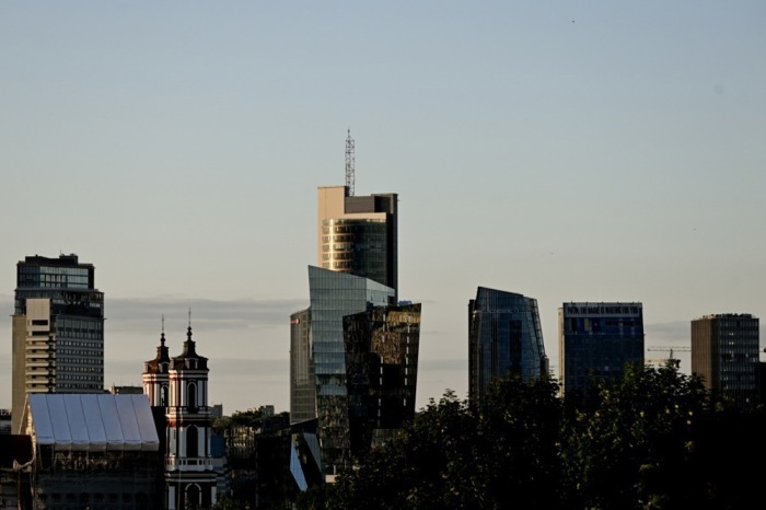 Die Silhouette der Stadt vor dem NATO-Gipfel im Zentrum von Vilnius, Litauen. Foto: epa/Filip Singer