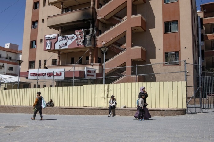 Die israelische Armee greift das Nasser-Krankenhaus in Khan Yunis an. Foto: epa/Haitham Imad