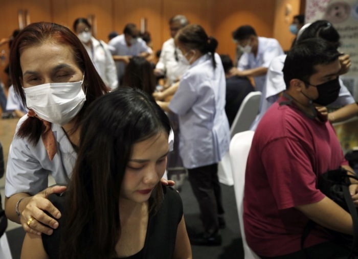 Die Regierung arbeitet an einer umfassenden Modernisierung der traditionellen Thai-Massagebranche, um Qualitätsstandards zu verbessern und dem Fachkräftemangel entgegenzuwirken. Foto: epa/Rungroj Yongrit