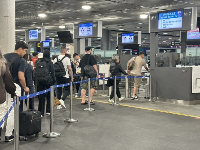 Thailand überprüft seine bisherigen Visa-Erleichterungen. Das Kabinett hat Änderungen bei den visafreien Einreisebestimmungen beschlossen. Bild: Arrival Immigration Sub-Division