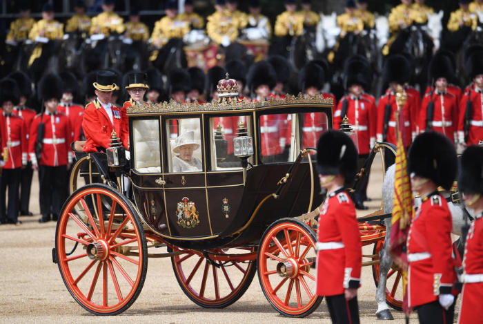 Trooping the Colour - die Parade zum Geburtstag der Königin. Foto: epa/Andy Rain