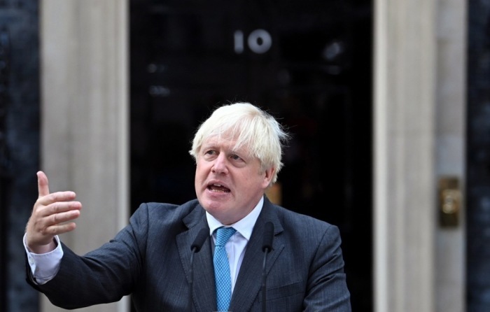 Der aus dem Amt scheidende britische Premierminister Boris Johnson hält eine Abschiedsrede in der Downing Street in London. Foto: epa/Neil Hall