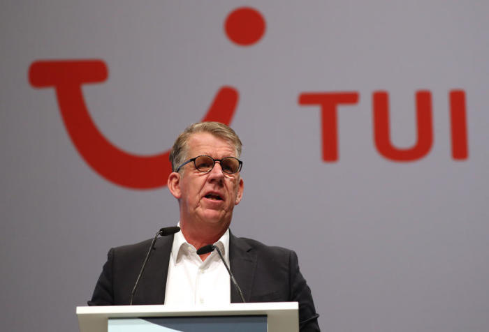Der Vorstandsvorsitzende der deutschen TUI Group Friedrich Joussen spricht während der Jahreshauptversammlung der TUI Group in Hannover. Foto: epa/Focke Strangmann