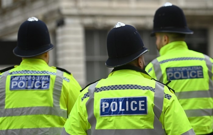 Polizisten in London. Foto: epa/Andy Rain
