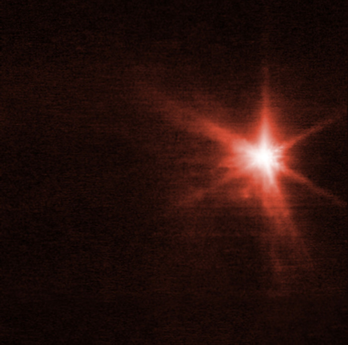 Das vom «James Webb»-Teleskop aufgenommene Bild zeigt den Asteroiden Dimorphos vier Stunden nach dem Einschlag der Sonde. Foto: Nasa