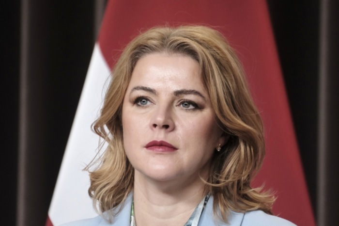 Lettlands Premierministerin Evika Silina spricht nach dem Treffen der baltischen Regierungschefs in Tallinn vor der Presse. Foto: epa/Valda Kalnina