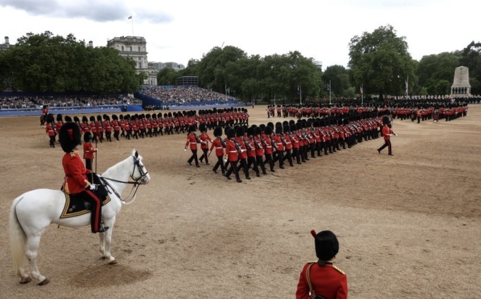 Großbritanniens Militärregimenter nehmen an der Colonel's Review auf der Horseguards Parade im Zentrum Londons teil.