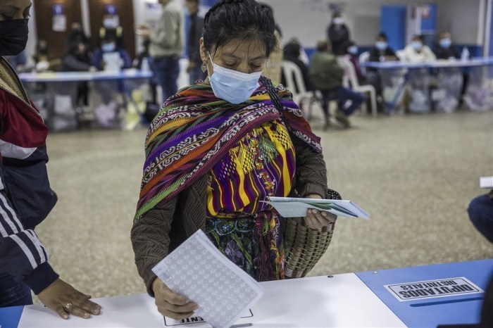 Wahlen in Guatemala. Foto: epa/Esteban Biba