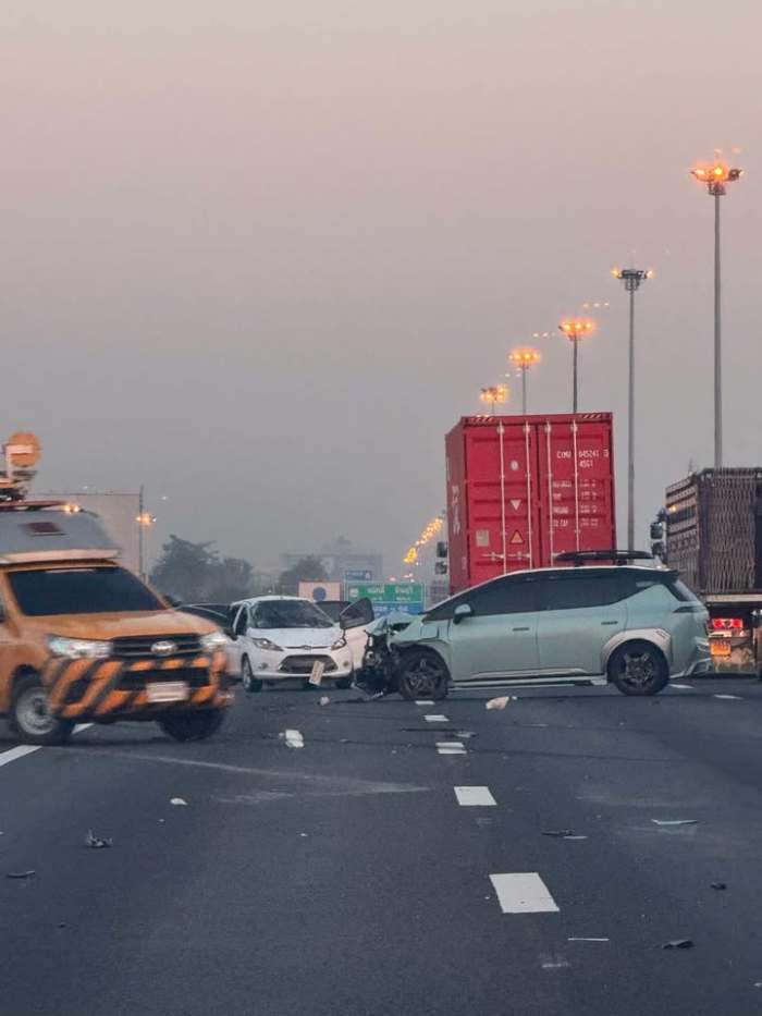Während der Neujahrsreiseperiode kam es landesweit zu zahlreichen Verkehrsunfällen mit Toten und Verletzten. Bild: FM91 Trafficpro