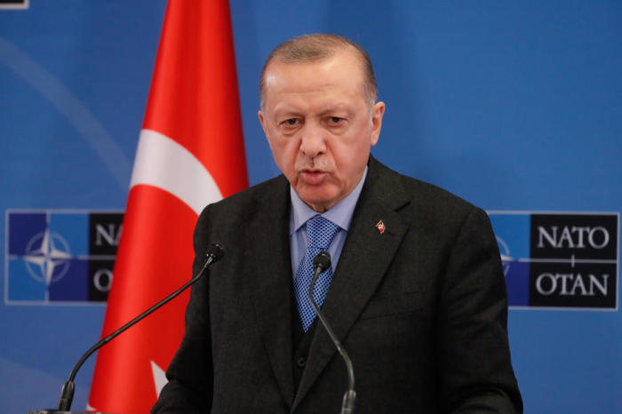 Der türkische Präsident Recep Tayyip Erdogan gibt eine Pressekonferenz. Foto: epa/Stephanie Lecocq
