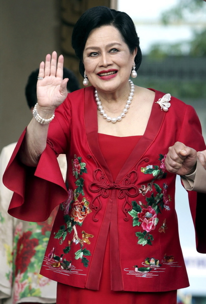 DER FARANG wünscht Königinmutter Sirikit alles Gute zum Geburtstag, viel Gesundheit und ein langes Leben. Foto: picture alliance/Str/epa/dpa